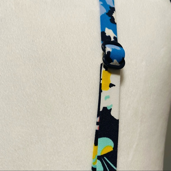 Lands' End Women's Tankini Swimsuit Top 12 - Picture 7 of 9